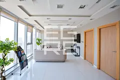 Fully Furnished | High End | Glass Partitions