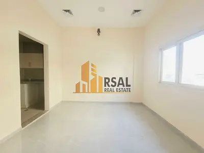Like a brand new Studio flat// Close kitchen// no deposit Cash// Close to Safari mall// Ready to move