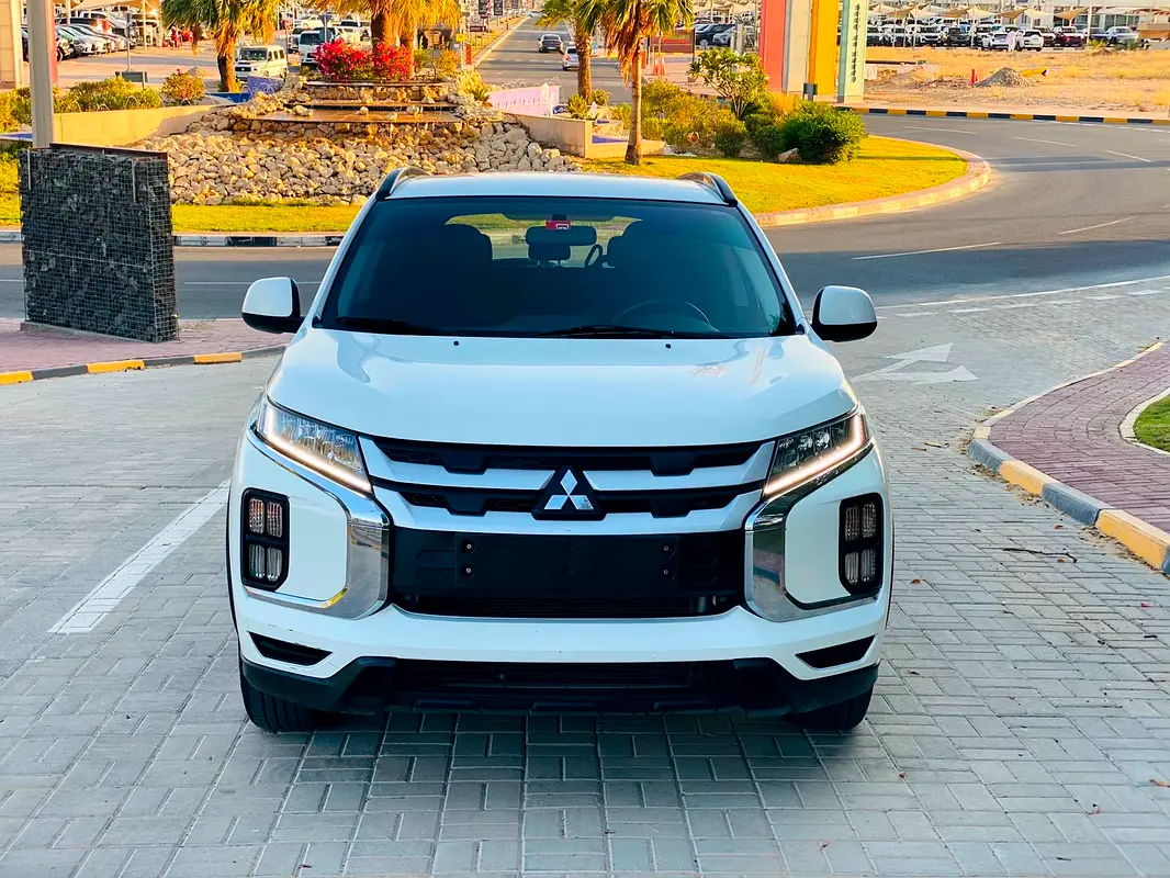 Mitsubishi ASX 2022 — photo 1 of 14