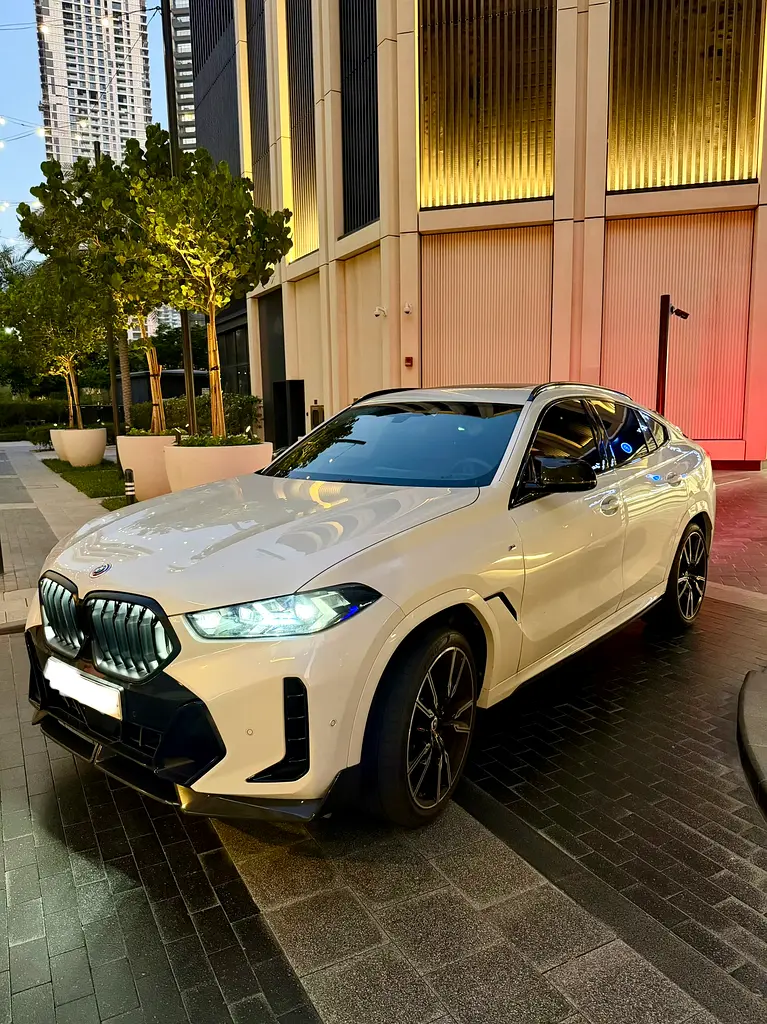 BMW X6 2024 — photo 1 of 6