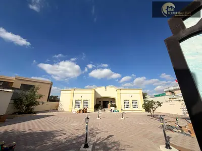 Ready To Move 5 B/R /1 Majlis/Hall/Maid/Driver near Entrance