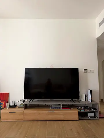 Tv desk