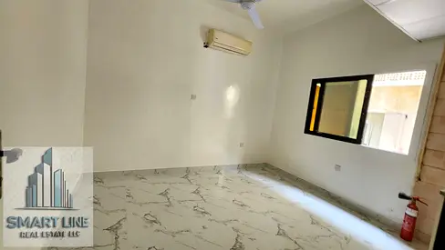 Big Studio Flat For Bachelors ready To move On Ground Floor 450 sqft Rent only 18,000/Year
