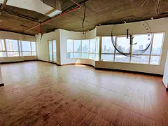 Lavish 1500sft office is available in 75k at prime location.