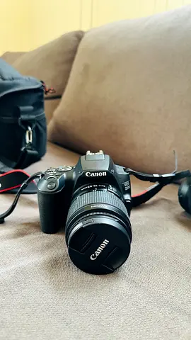 Canon EOS Rebel 250Dwith EF-S 18-55mm Kit Lens -  and 75 to 300 Lense Good Condition