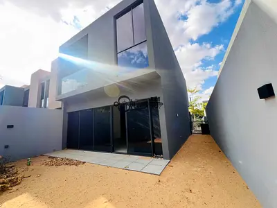 Golden Opportunity! 3 Bedroom House Robinia – Top-Notch Community – 140K
