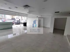 Shop (in Sandy Area) with split Ac &amp; toilet for URGENT LEASE !!