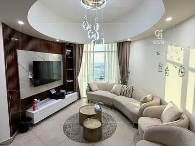 Spacious 2BR Duplex + Extra Room | Large Balcony