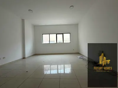 Lavish 2bhk with balcony with wardrobe on prime location