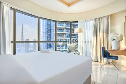 Burj Khalifa View | High-Floor | Upgraded 3Bed Apt