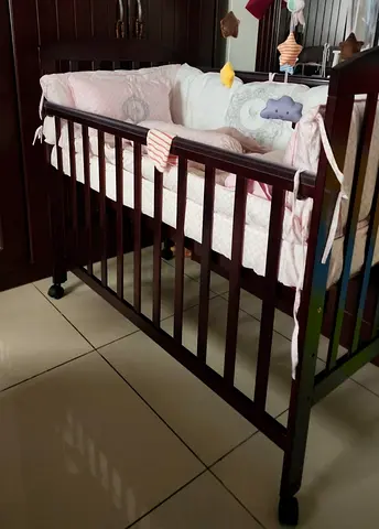 Baby cot