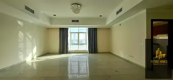 Lavish 2bhk with balcony chiller free on prime location