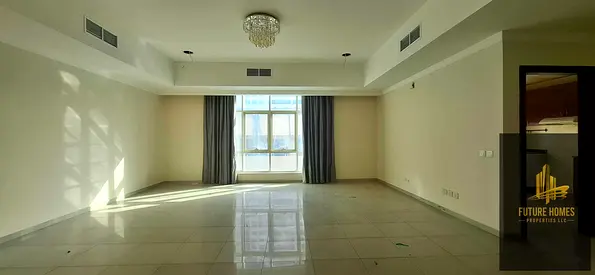 Lavish 2bhk with balcony chiller free on prime location