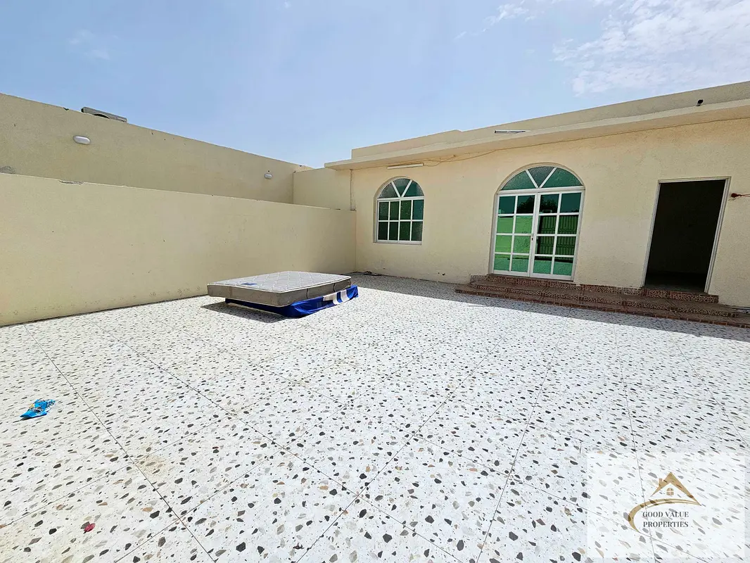 Spacious single story 5 Bhk villa for two families