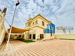 Luxury 6 Bed Commercial Independent Villa near Metro