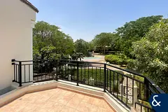 Rare to Market | Cul-de-Sac | By Park &amp; Pool