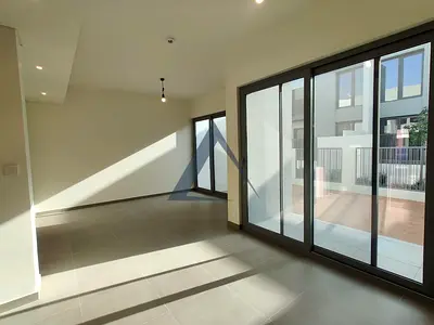 Single Row | 3BR+Maid | Near Pool & Park