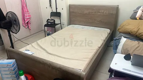Wooden Bed Frame with Headboard