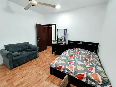 🏠 FULLY FURNISHED ROOM AVAILABLE FOR INDIAN COUPLE/ FAMILY