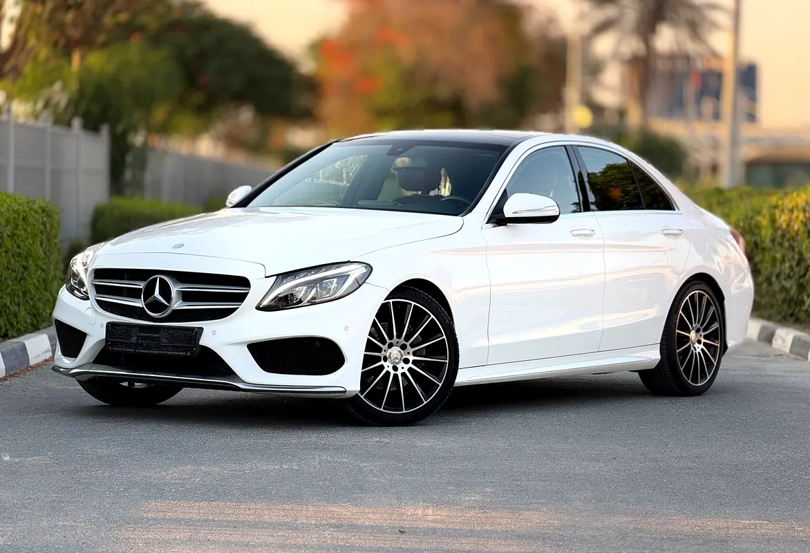 Mercedes-Benz C-Class 2015 — photo 1 of 12