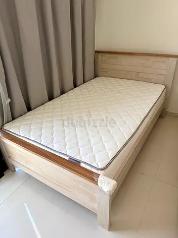 Single bed with mattress