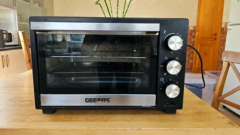 conventional oven - good working condition light weight