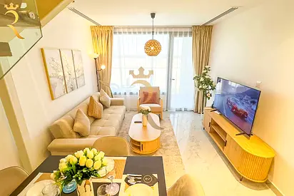2BR Rooftop Retreat | Jacuzzi with Stunning Views | 20% Off