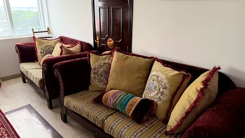 4-piece Real Wood Velvet Upholstered Sofa Set with Cushions
