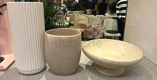 Set of 3 neutral ceramic decorative vases and bowl — light beige/cream pots