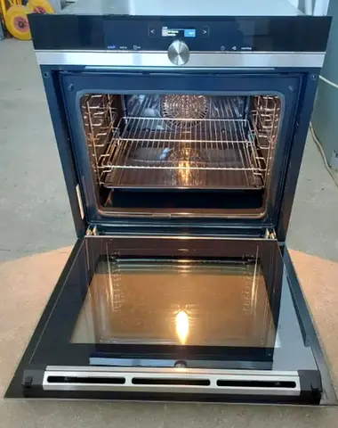 Siemens iQ700 Built-in electric oven 60cm