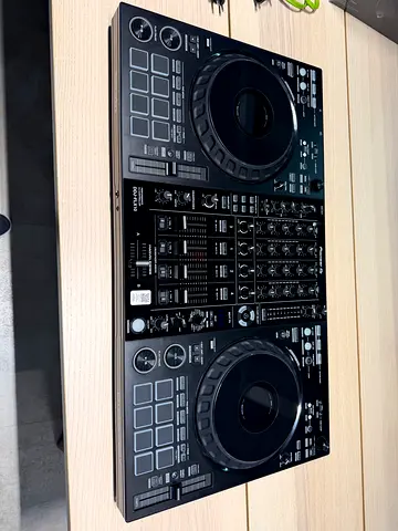 Pioneer DDJ-FLX10 Controller with UDG Case - Excellent Condition