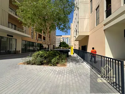 Offer Big Specius Studio With Big Teracce Open Veiw