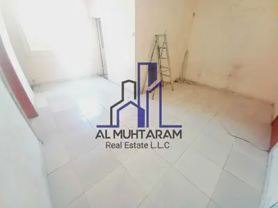 Spacious 1bhk with balcony near Safari Mall