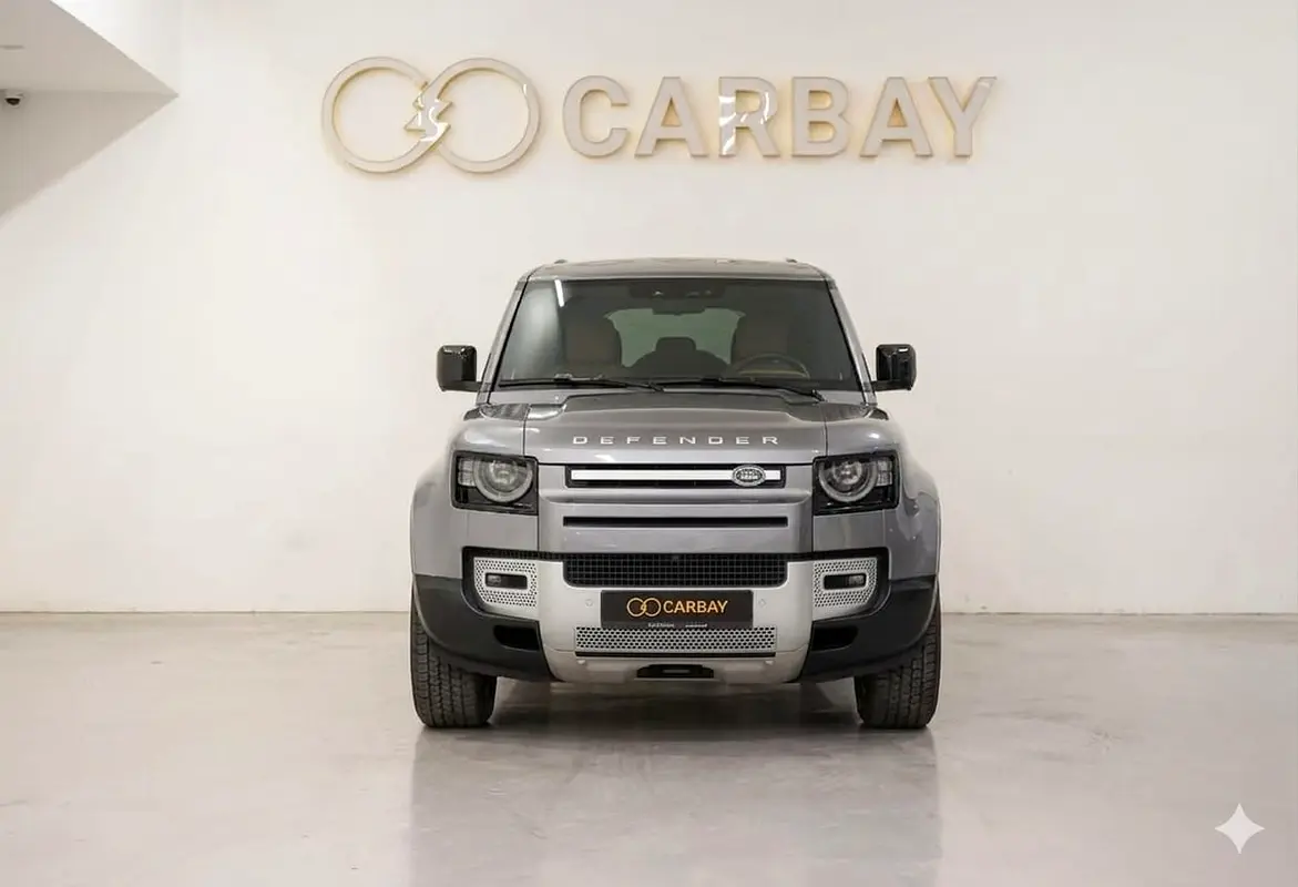 Land Rover Defender 2024