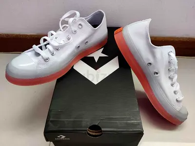 Converse Chuck Taylor (Size 44)
