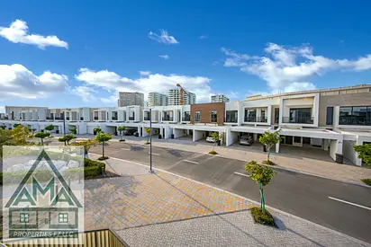 Elegant 3BR Corner Fully Furnished | Extra Parking Space