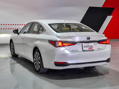 صورة 8 لـ 2023 Lexus ES-SERIES