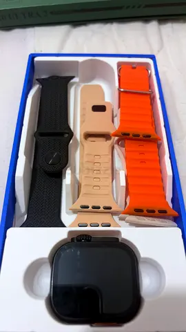 Used smartwatch (Apple Watch look) with three extra silicone straps - brand new