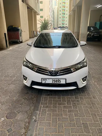 Toyota Corolla 2015 SE Plus GCC Specs - Well Maintained
