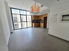 Brand New 1Bhk Apartment With Built in Wardrobes Gym pool Parking