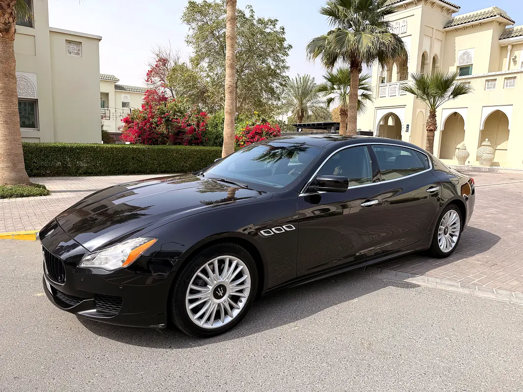 Maserati Quattroporte 2015 — photo 1 of 6