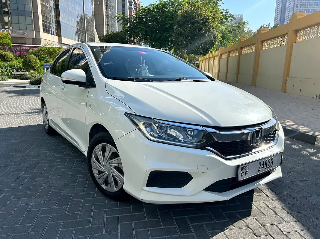Honda City 2018 — photo 1 of 20