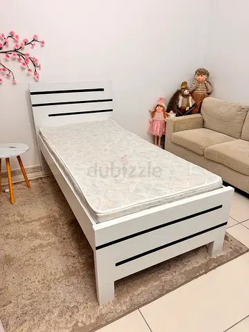 2 Single white wooden bed frame with headboard and mattress