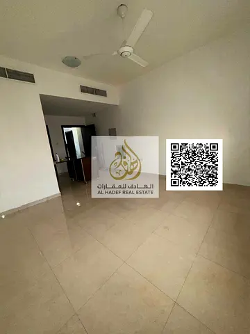استوديو للإيجار السنوي في المويهات 3 – مساحة واسعة وتشطيب مميز مطبخ شبه منفصل | تكييف مركزي | 4 دفعات | موقع هادئ ومميز  فرصة رائعة للسكن في استوديو ب