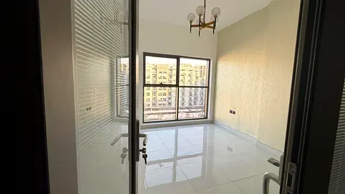 MODERN 1-BR WITH BALCONY//SPACIOUSE//GOOD LAY OUT