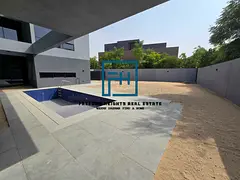 Exclusive | Ready to move | 5BR Signature Villa G+2 | Lift + Private Pool | Single row | Prime Locat