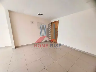 *2BHK with Closed Kitchen, Hall & Wardrobes | 2 Washrooms | Opposite Sahara Center*