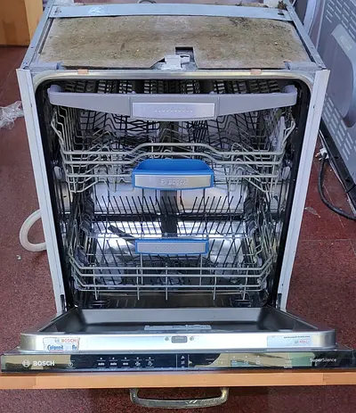 Bosch built-in fully integrated dishwasher - good working condition