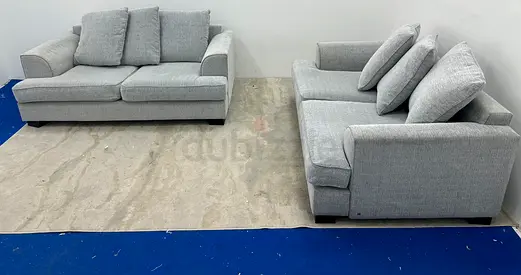 Like new condition the one brand Kingston sofa