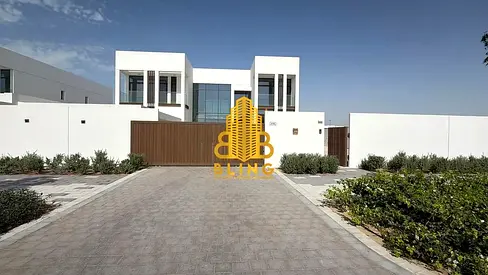 Ultra Luxury 5BR Villa on the Canal | Al Jubail Island